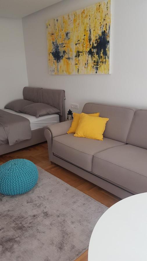 S & F Zagreb Apartman Экстерьер фото